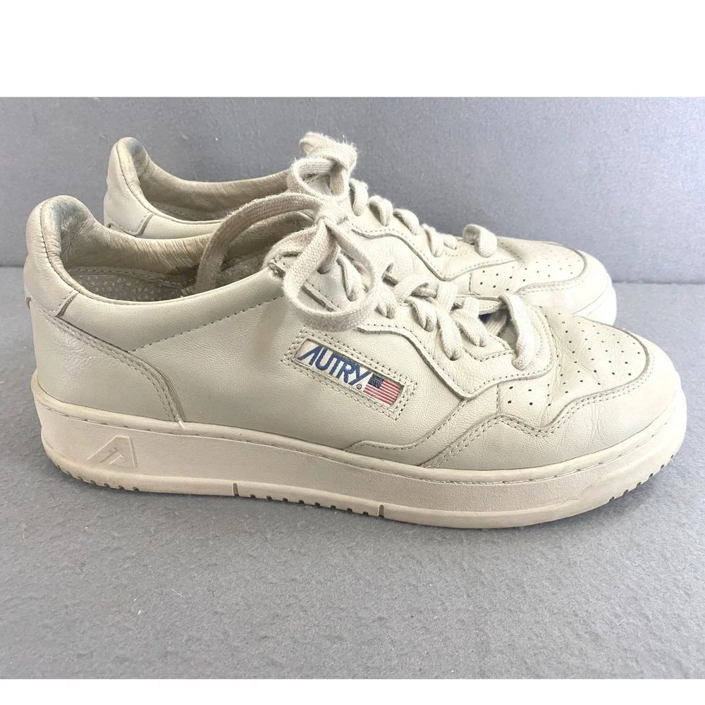Autry Medalist Low Goatskin Leather Sneakers Off-White Cream Mens 43 US 10